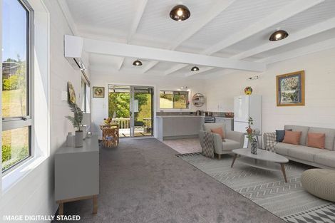 Photo of property in 11 Donald Place, Stillwater, Silverdale, 0993