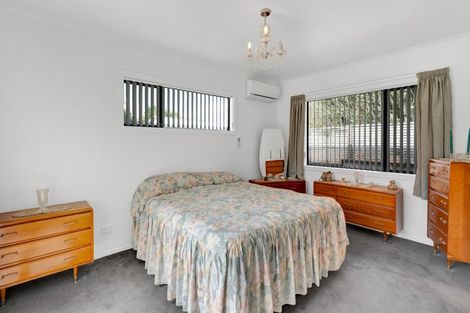 Photo of property in 6 Elizabeth Grove, Stratford, 4332