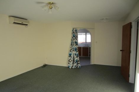 Photo of property in 2/59 Peverel Street, Riccarton, Christchurch, 8041