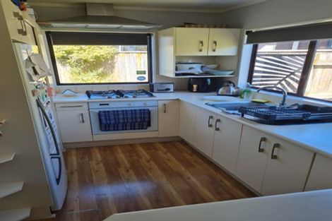 Photo of property in 24b Dorset Crescent, Hokowhitu, Palmerston North, 4410
