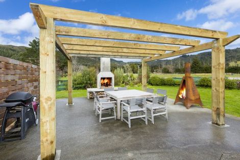Photo of property in 420 Katherine Mansfield Drive, Blue Mountains, Upper Hutt, 5371