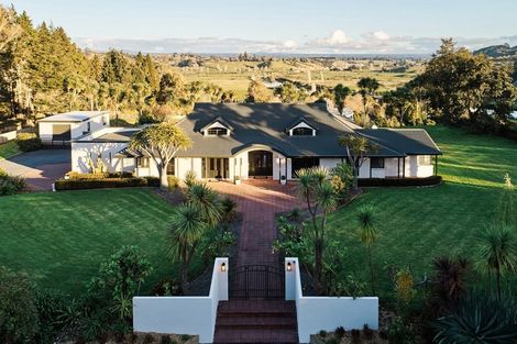Photo of property in 90 Taniwha Place, Bethlehem, Tauranga, 3176