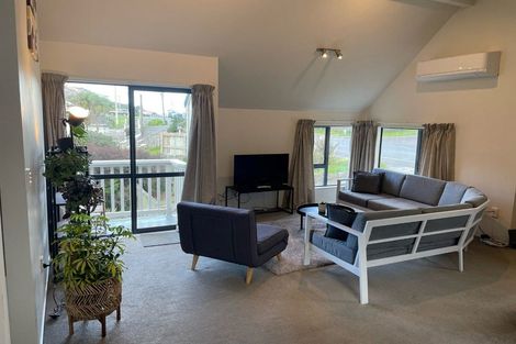 Photo of property in 60 Happy Valley Road, Owhiro Bay, Wellington, 6023