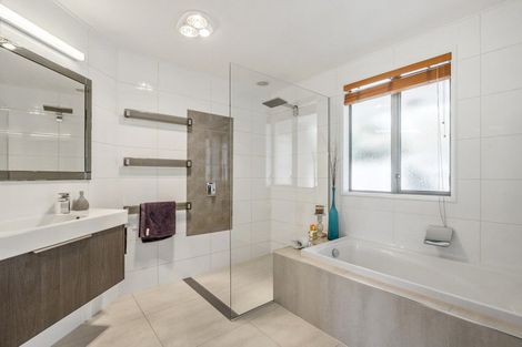 Photo of property in 6 Fenty Place, Mosgiel, 9024