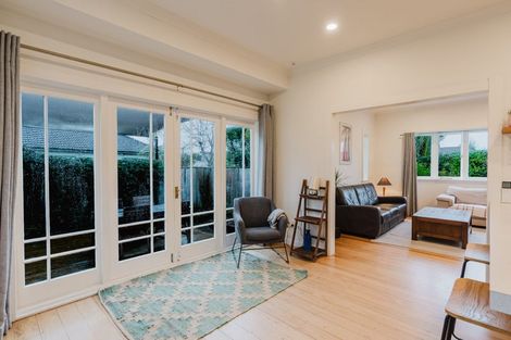 Photo of property in 45 Alfred Street, Fairfield, Hamilton, 3214