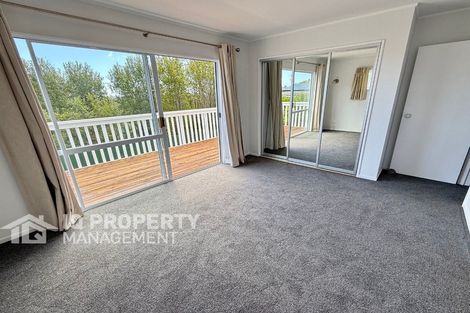 Photo of property in 452 Don Buck Road, Massey, Auckland, 0614
