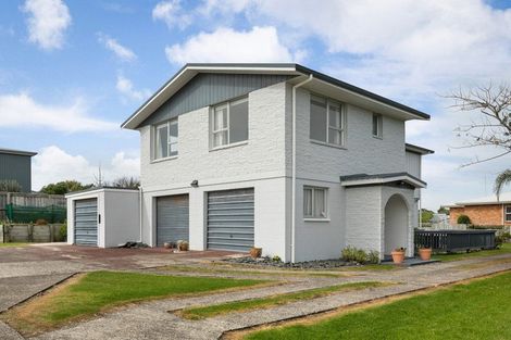 Photo of property in 15 Snell Crescent, Waihi Beach, 3611