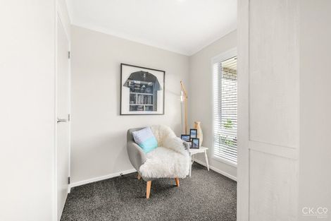 Photo of property in 3 Macdiarmid Place, Waiwhetu, Lower Hutt, 5010