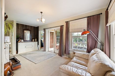 Photo of property in 5 Douglas Road, Amberley, 7410