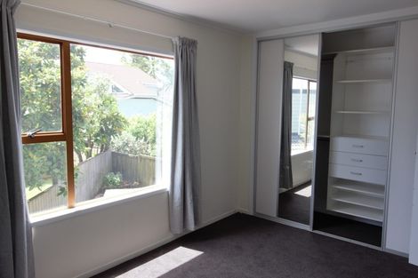 Photo of property in 1/19 Tree View Avenue, Glenfield, Auckland, 0629