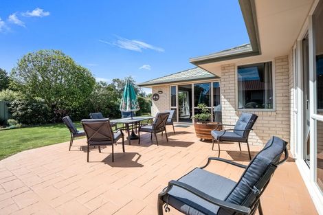 Photo of property in 16 Hannah Place, Holmes Hill, Oamaru, 9401