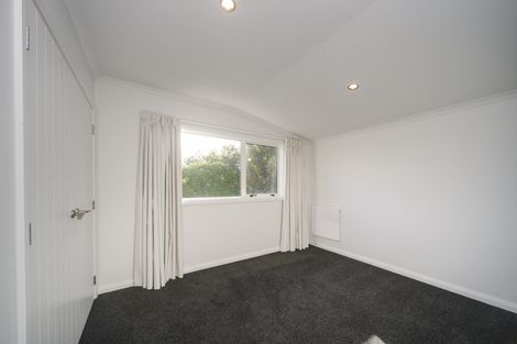 Photo of property in 29a Raglan Avenue, Cloverlea, Palmerston North, 4412