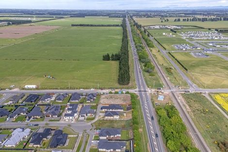 Photo of property in 19 Fountain Place, Rolleston, 7614