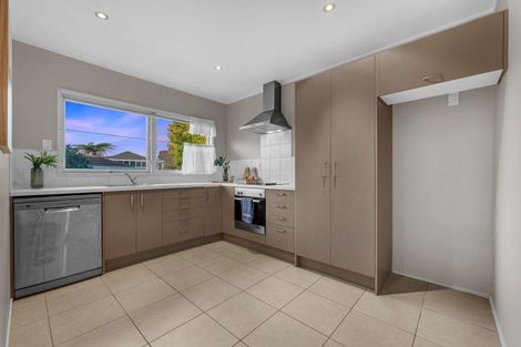 Photo of property in 6 Lakeside Drive, Pahurehure, Papakura, 2113