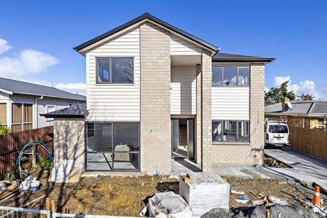 Photo of property in 1/14 Milton Road, Orewa, 0931