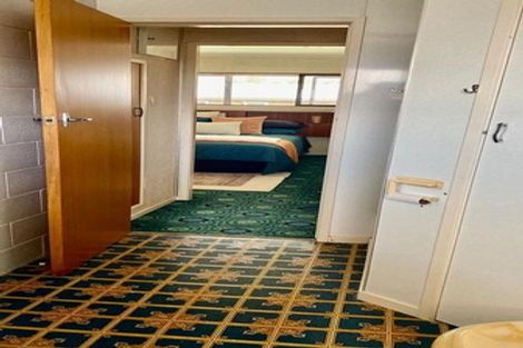 Photo of property in 40 Maunganui Road, Mount Maunganui, 3116