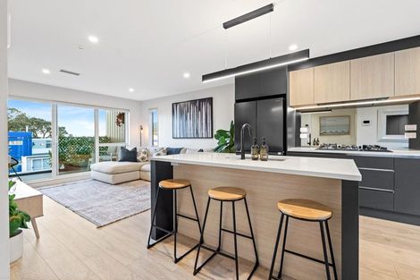 Photo of property in 3/4 Jutland Road, Hauraki, Auckland, 0622