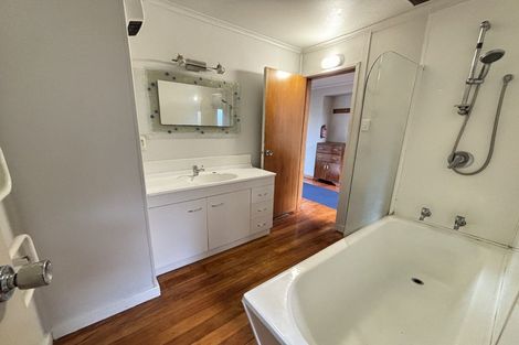Photo of property in 1 Fea Street, Dalmore, Dunedin, 9010