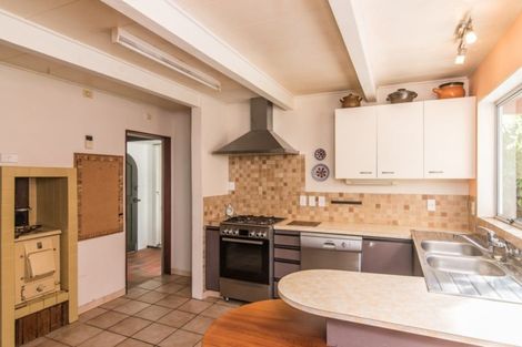 Photo of property in 53 Puriri Road, Waikanae, 5036