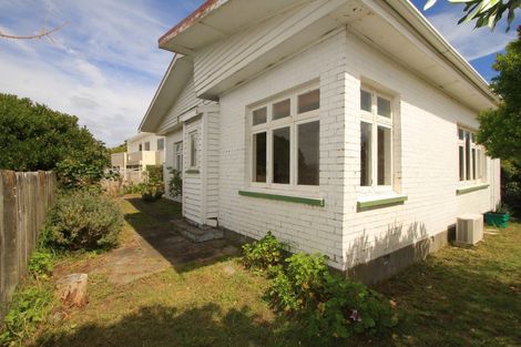 Photo of property in 5a Martin Road, Paraparaumu Beach, Paraparaumu, 5032