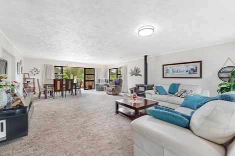 Photo of property in 1210 Alfriston Road, Alfriston, Manurewa, 2576