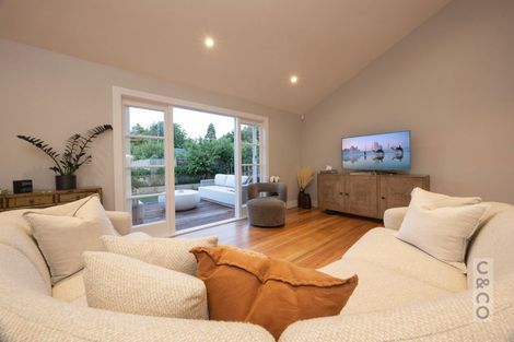 Photo of property in 2 Queen Street, Riverhead, 0820