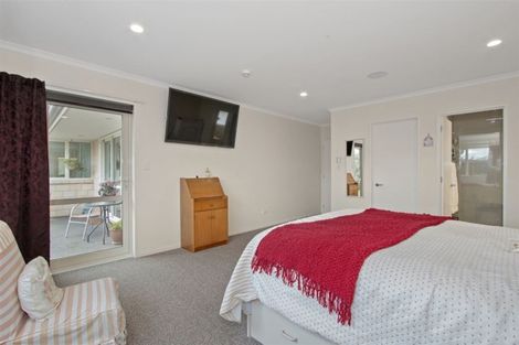 Photo of property in 55 Oakwood Drive, Rangiora, 7400
