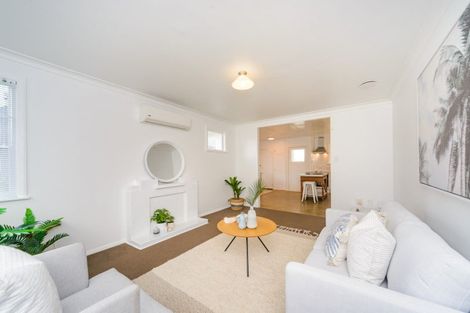 Photo of property in 52 Nottingham Avenue, Awapuni, Palmerston North, 4412