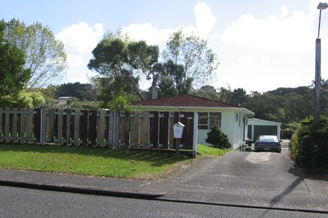 Photo of property in 99 Riverpark Crescent, Henderson, Auckland, 0610
