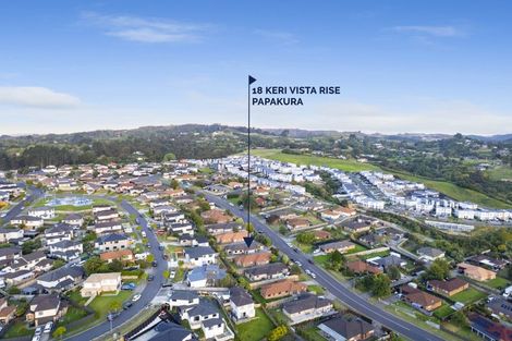 Photo of property in 18 Keri Vista Rise, Papakura, 2110