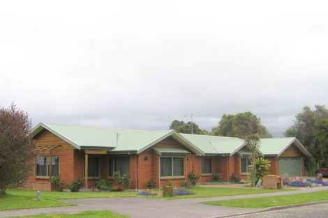 Photo of property in 5 Larchwood Grove, Rangatira Park, Taupo, 3330