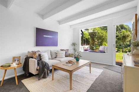 Photo of property in 26 Stoke Street, Sumner, Christchurch, 8081