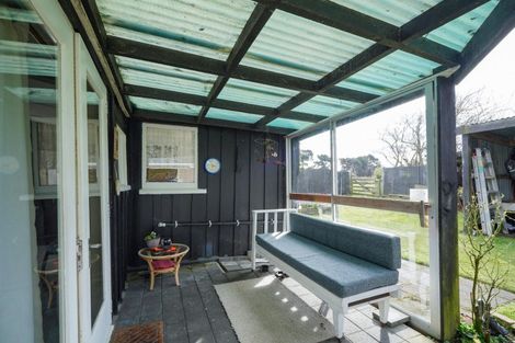 Photo of property in 254 Dunns Road, Otatara, Invercargill, 9879
