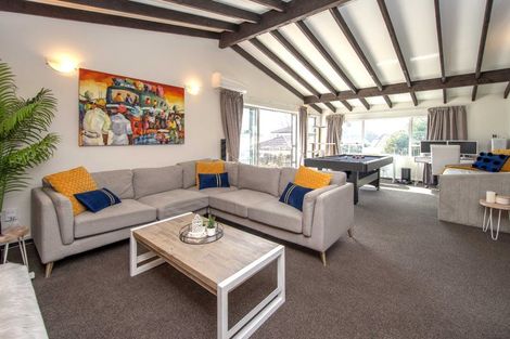 Photo of property in 169 Withells Road, Avonhead, Christchurch, 8042