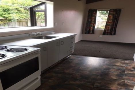 Photo of property in 80 Queens Road, Waikanae Beach, Waikanae, 5036