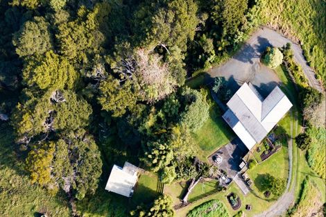 Photo of property in 968 Cove Road, Waipu, 0582