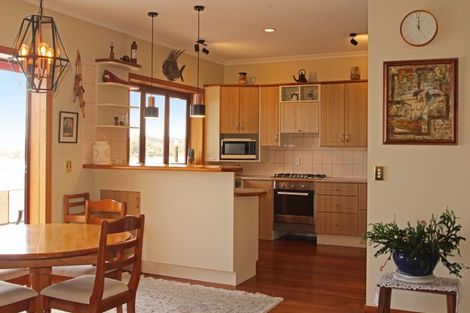 Photo of property in 16b Sullivans Road, Paihia, 0200
