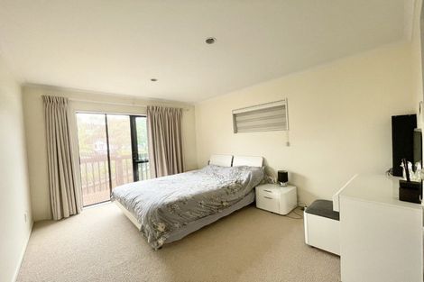 Photo of property in 17 Blethyn Place, Te Atatu South, Auckland, 0610