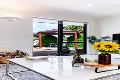 Photo of property in 4 Mahina Place, Te Atatu Peninsula, Auckland, 0610