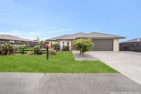 Photo of property in 8 Marble Court, Rolleston, 7614