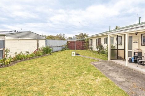 Photo of property in 2 Ash Place, Aramoho, Whanganui, 4500