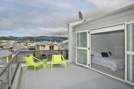 Photo of property in Mcfarlane Mews, 2u7 Mcfarlane Street, Mount Victoria, Wellington, 6011