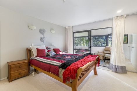 Photo of property in 15e Puriri Avenue, Orewa, 0931