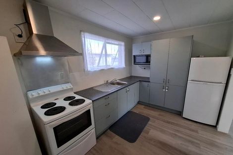 Photo of property in 83 Donovan Road, Paraparaumu Beach, Paraparaumu, 5032