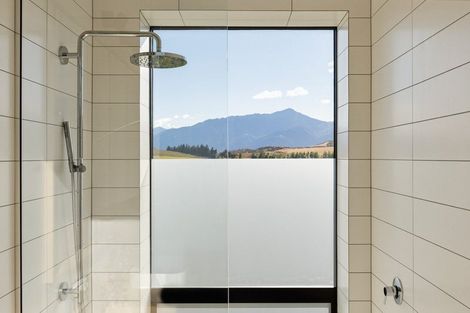 Photo of property in 3 Torridon Court, Jacks Point, Queenstown, 9371