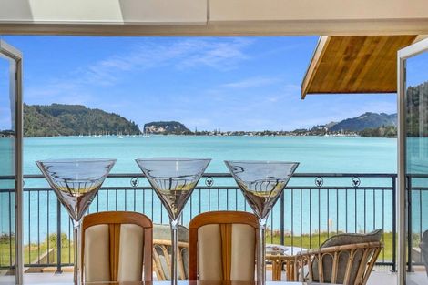 Photo of property in 22 Aileen Place, Whangamata, 3691