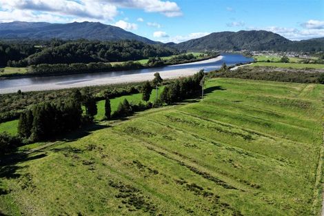 Photo of property in 200 Golf Links Road, Kaiata, Greymouth, 7805