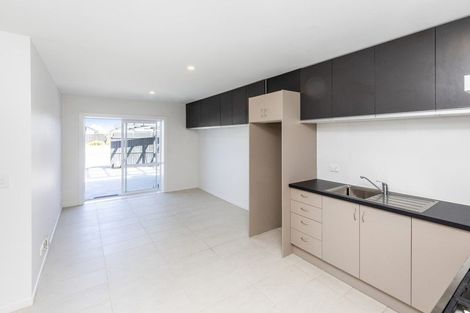 Photo of property in 330 Yaldhurst Road, Russley, Christchurch, 8042