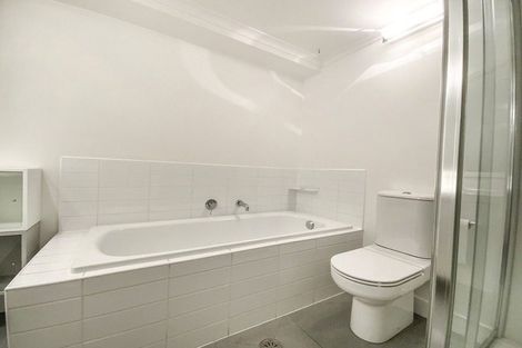 Photo of property in Augusta Apartments, 21/254 Willis Street, Te Aro, Wellington, 6011