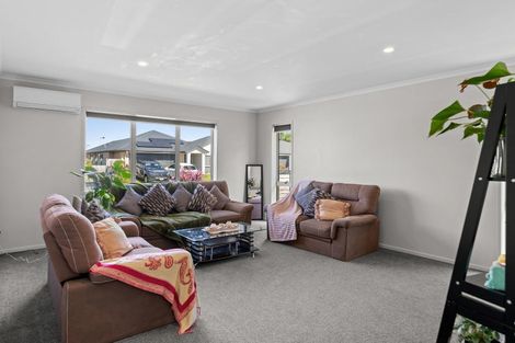 Photo of property in 8 Kuru Place, Papamoa, 3118